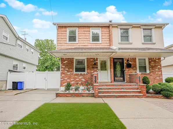 220 Woodrow Rd, Staten Island, NY 10312