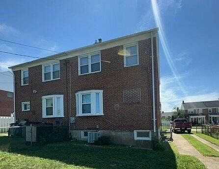 2nd image of 1120 Hollen Rd