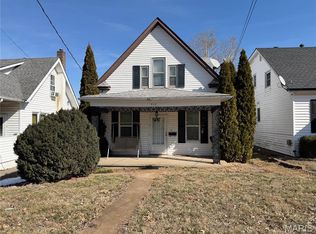 712 N Metter Ave, Columbia, IL 62236