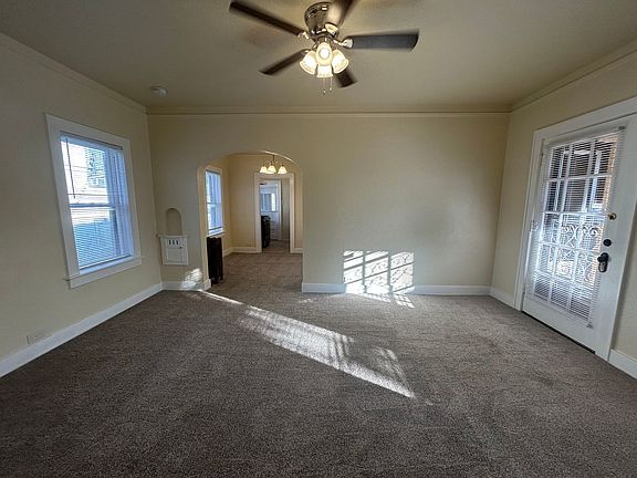 5th image of 127 W Craig Pl Unit 10