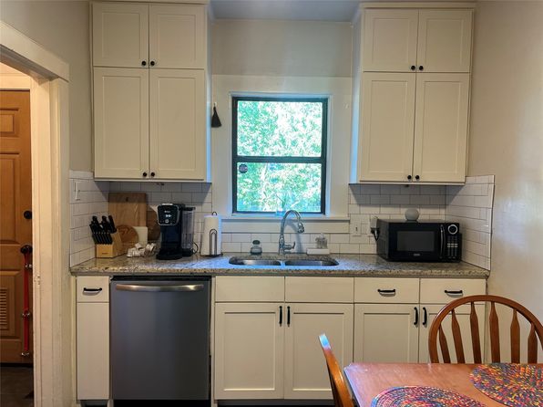 Additional property image - 902 S Oak Cliff Blvd #A-B, Dallas, TX 75208