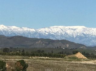 41220 Calle Contento, Temecula, CA 92592