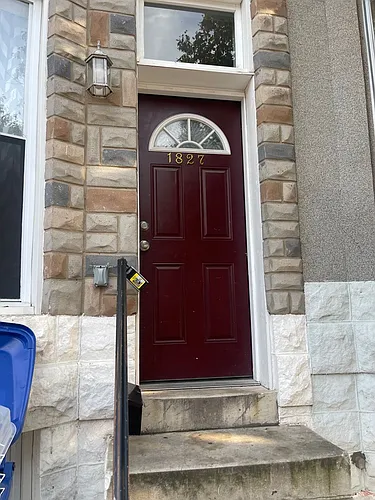 1827 W Fayette St Photo 1