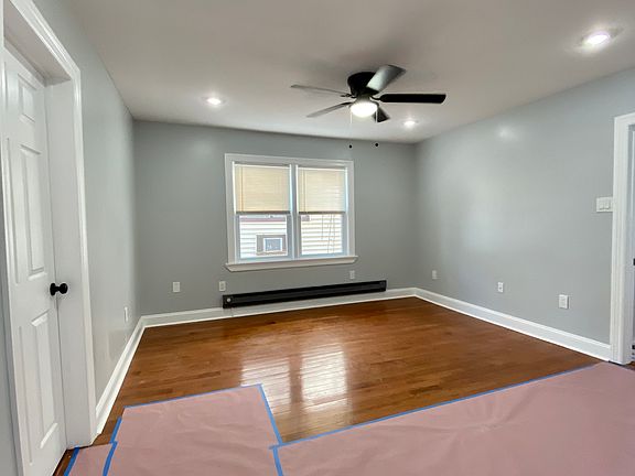 2nd image of 30 Chestnut Ave APT 2