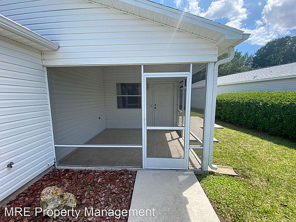 3rd image of 2626 Moncayo Ave