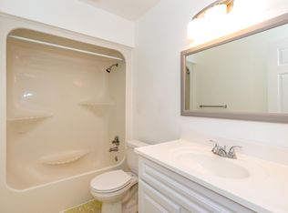 9392 Pine Tree Rd #B, Norfolk, VA 23503