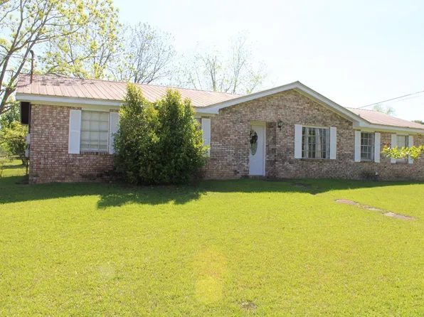 95 Butler Ct, Cowarts, AL 36321