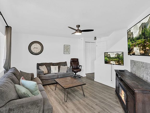 4th image of 1618 N 32nd St APT 6