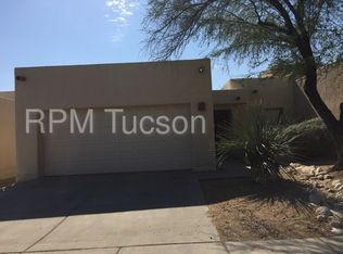 8427 N Hanks Pl, Oro Valley, AZ 85704
