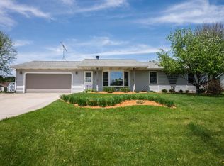 5620 Stonefield Rd, Slinger, WI 53086