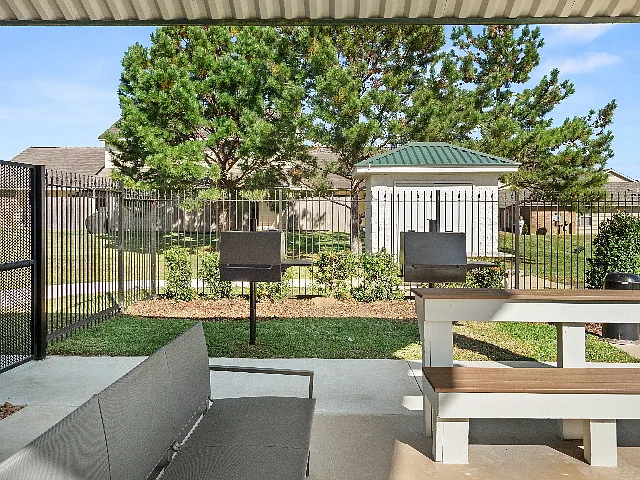 Timber Ridge Apartment Homes — Photo 35
