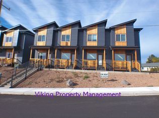 729-735 SE Sun Dr, Madras, OR 97741