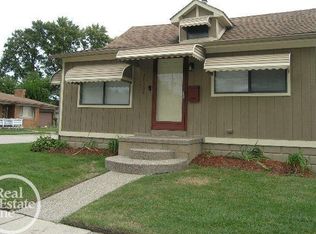 24308 Tuscany Ave, Eastpointe, MI