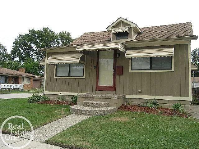 24308 Tuscany Ave photo 1