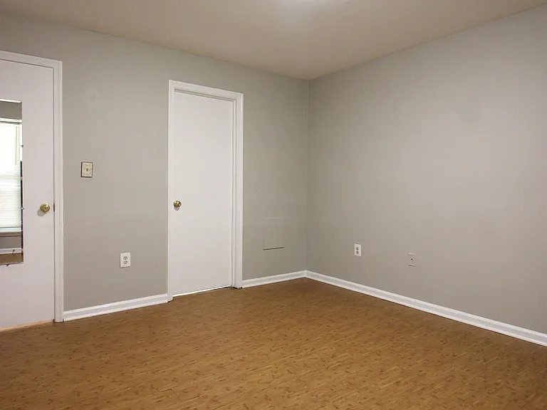 2604 S Arlington Mill Dr #I — Photo 10