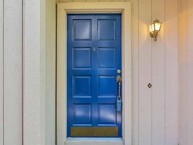 208 Hartnell Pl #208 — Photo 7