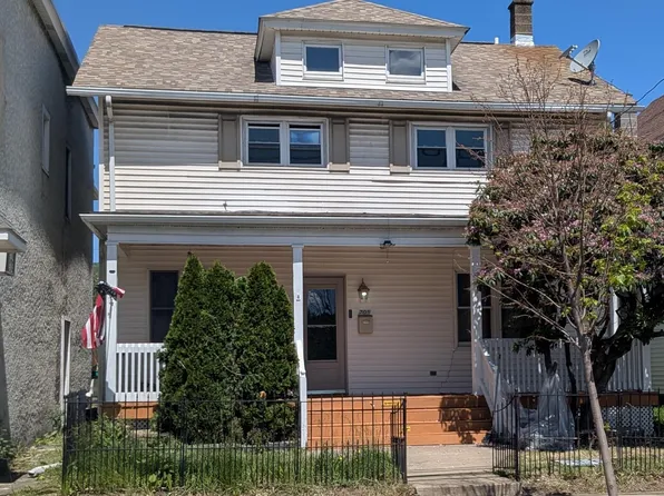 703-705 Main St, Dickson City, PA 18519