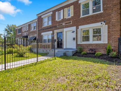 735 E 105th St, Chicago, IL, 60628