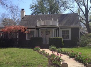 121 E 65th Ter, Kansas City, MO 64113