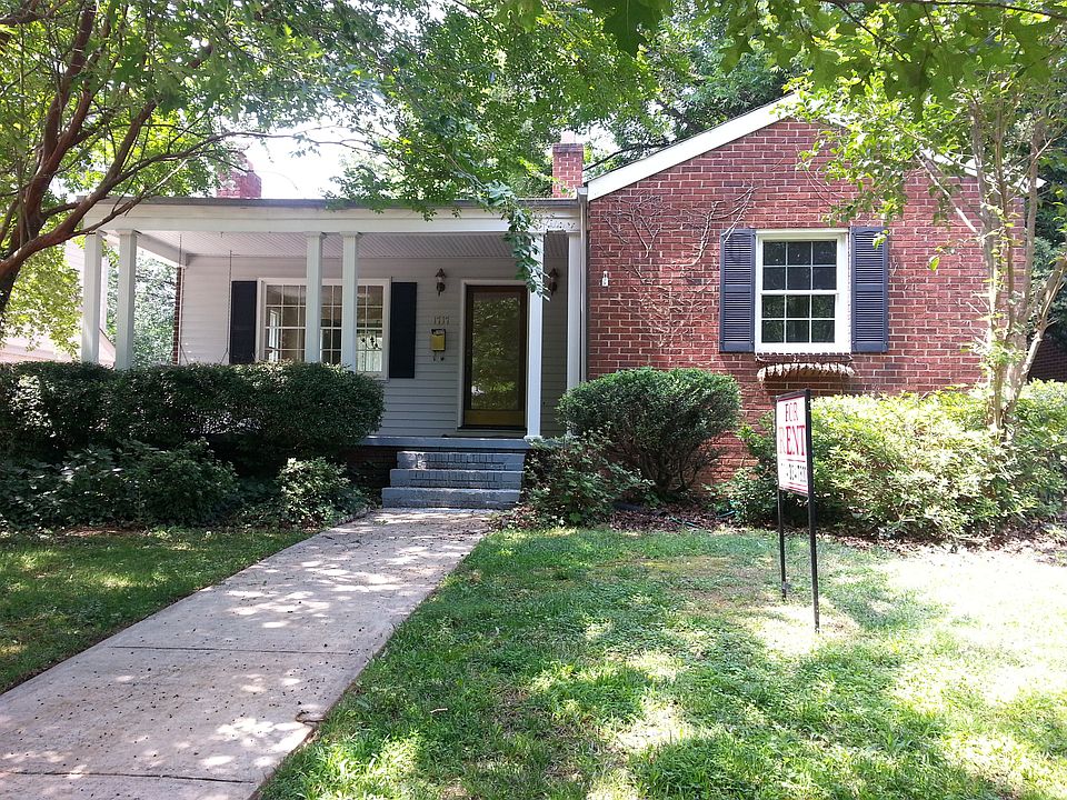 3 bedroom in Myers Park