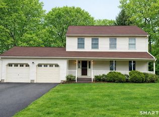 26 Geraldine Drive, Naugatuck, CT 06770