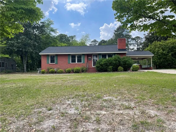 3513 Edna St, Fayetteville, NC 28311