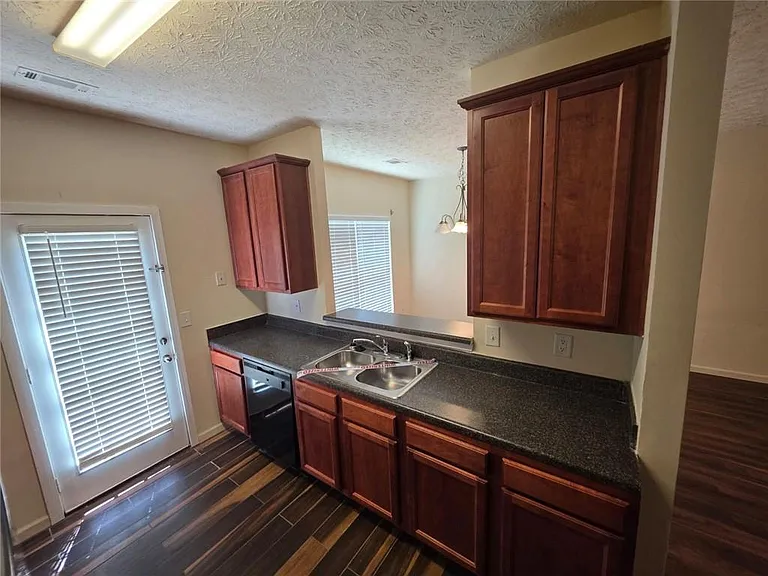 4332 Park Gate Dr #175 — Photo 12