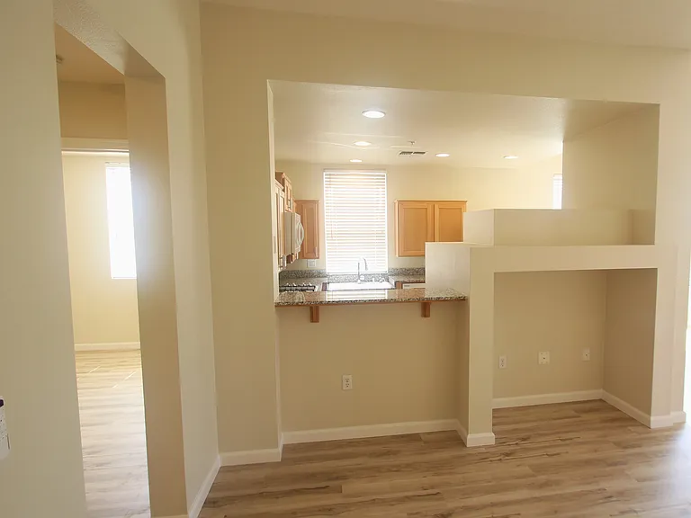 15 E Agate Ave #408 — Photo 5
