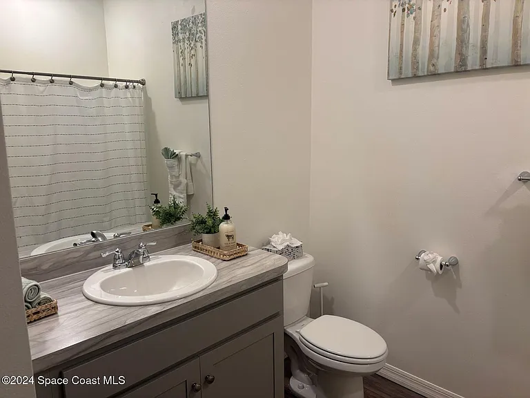 647 Airoso Rd SE — Photo 23