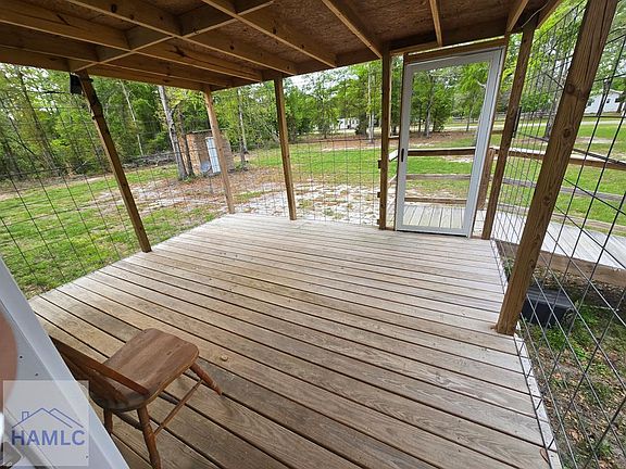 3rd image of 688 Linden Bluff Rd