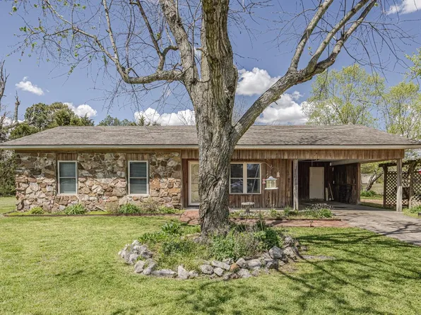 113 E Cheyenne Dr, Rector, AR 72461