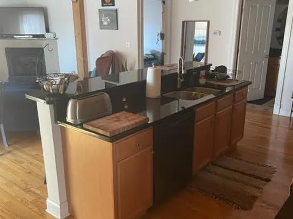500 N Damen Ave APT 205, Chicago, IL 60622