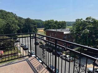 211 W 252nd St APT 4, Bronx, NY 10471
