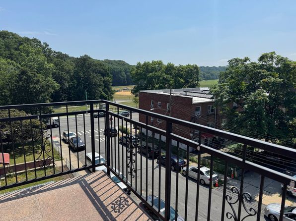 211 W 252nd St APT 4