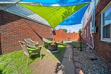 1506 S Florence Pl — Photo 29
