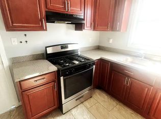 246 William St FLOOR 2, Orange, NJ 07050