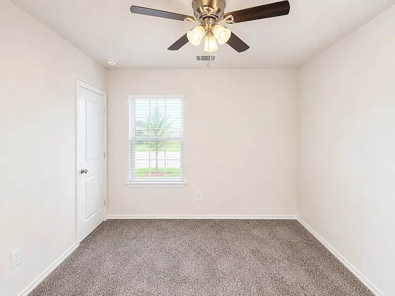 2117 Berrywood Dr — Photo 16