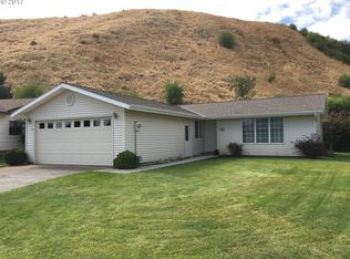 75 S Andrea St, Milton Freewater, OR 97862