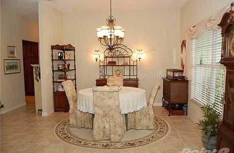 5th image of 4240 Dornoch Dr
