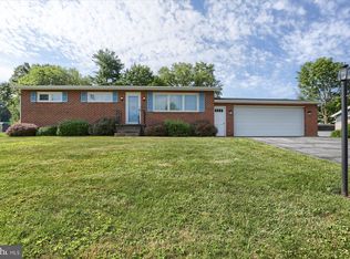 821 W Keller St, Mechanicsburg, PA 17055