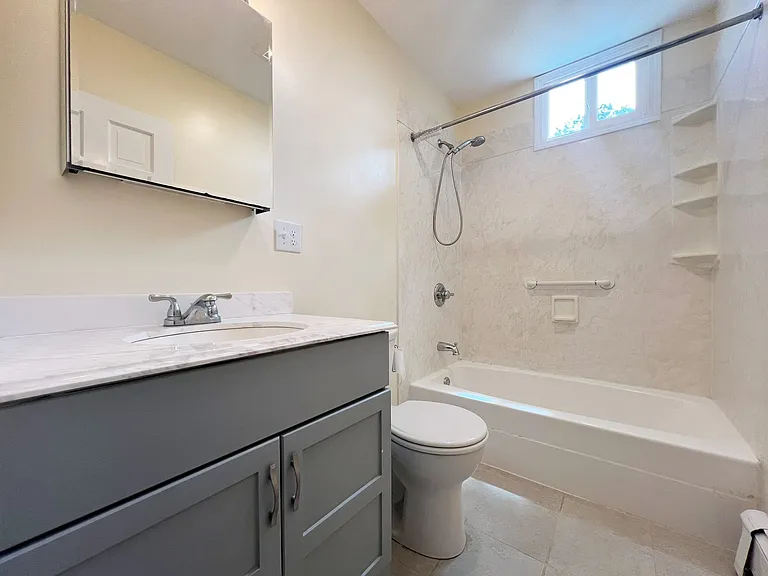 76 Needham St #2 — Photo 7