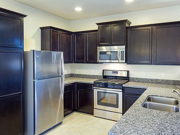 5th image of 11746 W Vanderbilt Farms Way