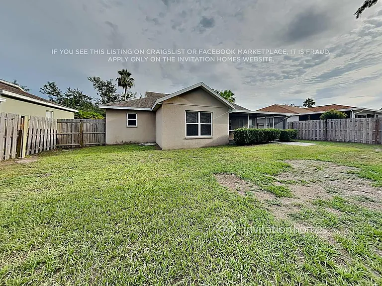 4029 Banbury Cir — Photo 17