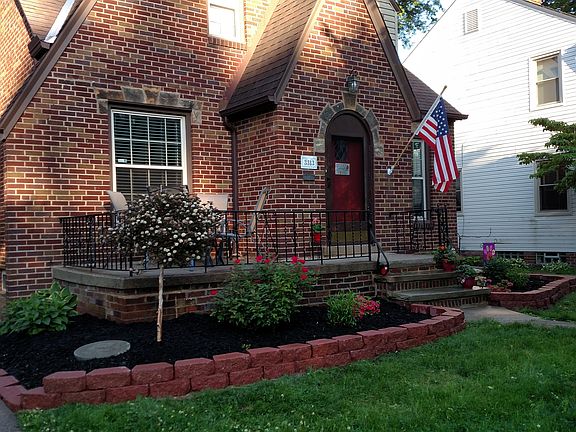 3rd image of 3313 W 162nd St