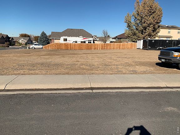 4th image of 541 Jay Ave