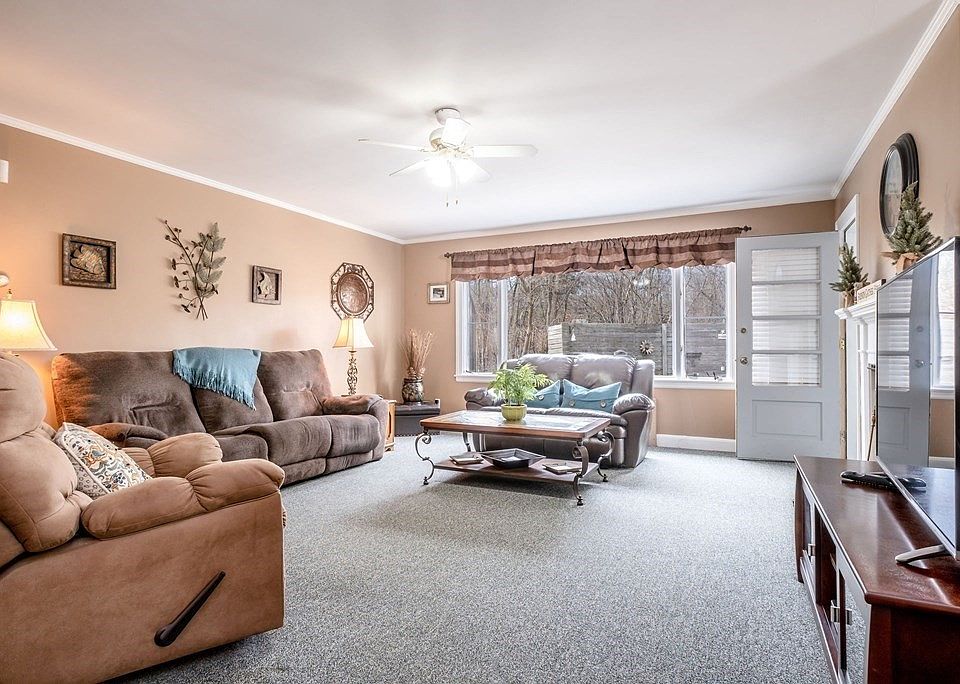 340 Kelley Blvd, North Attleboro, MA 02760 Zillow