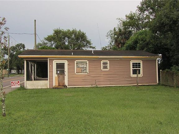 5th image of 1003 E Laura St