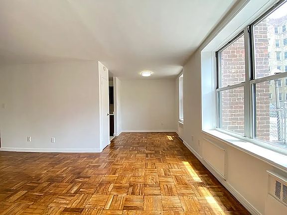 4th image of 111-45 76th Dr APT B2