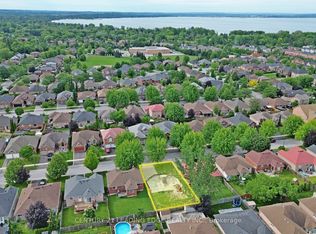 14 Kerfoot Cres, Georgina, ON L4P 4B8