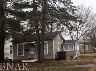 1404 S Mason St, Bloomington, IL 61701